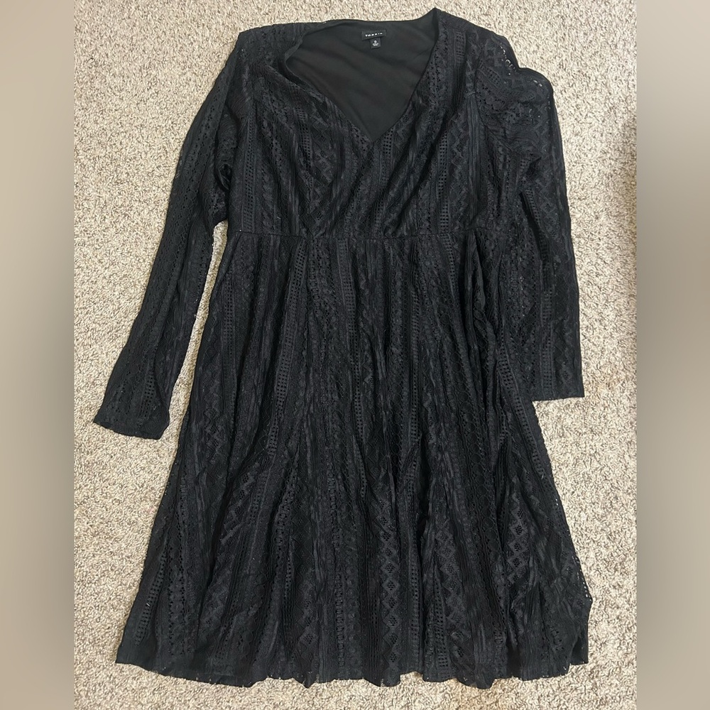 Torrid At The Knee Geo Lace V-Neck Pockets Skater Dress Plus Size 0X Long Sleeve